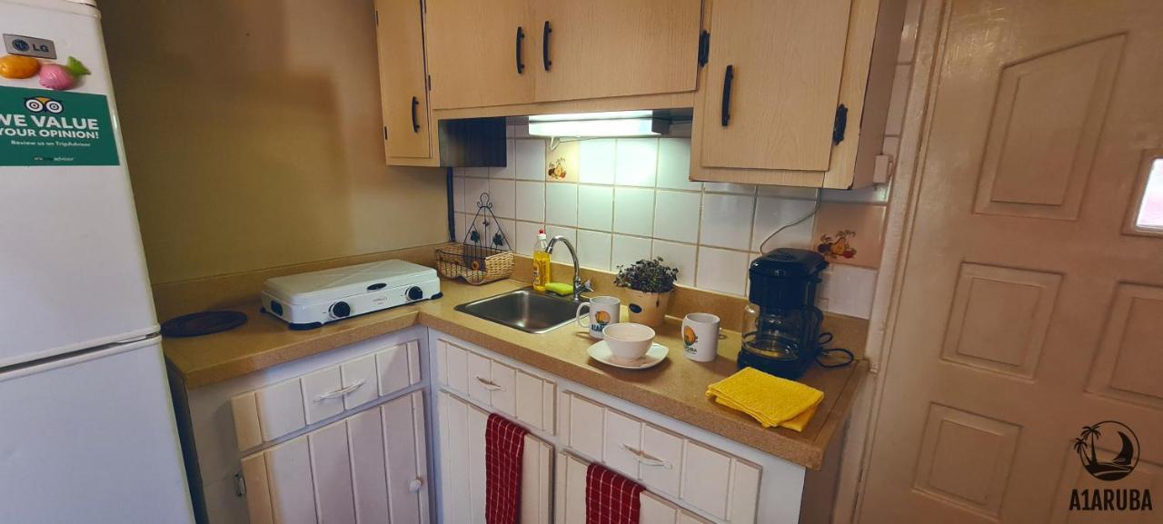A1 Apartments Aruba Oranjestad Eksteriør bilde