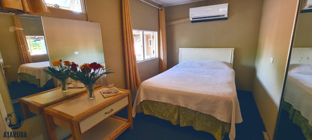 A1 Apartments Aruba Oranjestad Eksteriør bilde