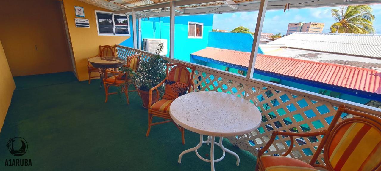A1 Apartments Aruba Oranjestad Eksteriør bilde
